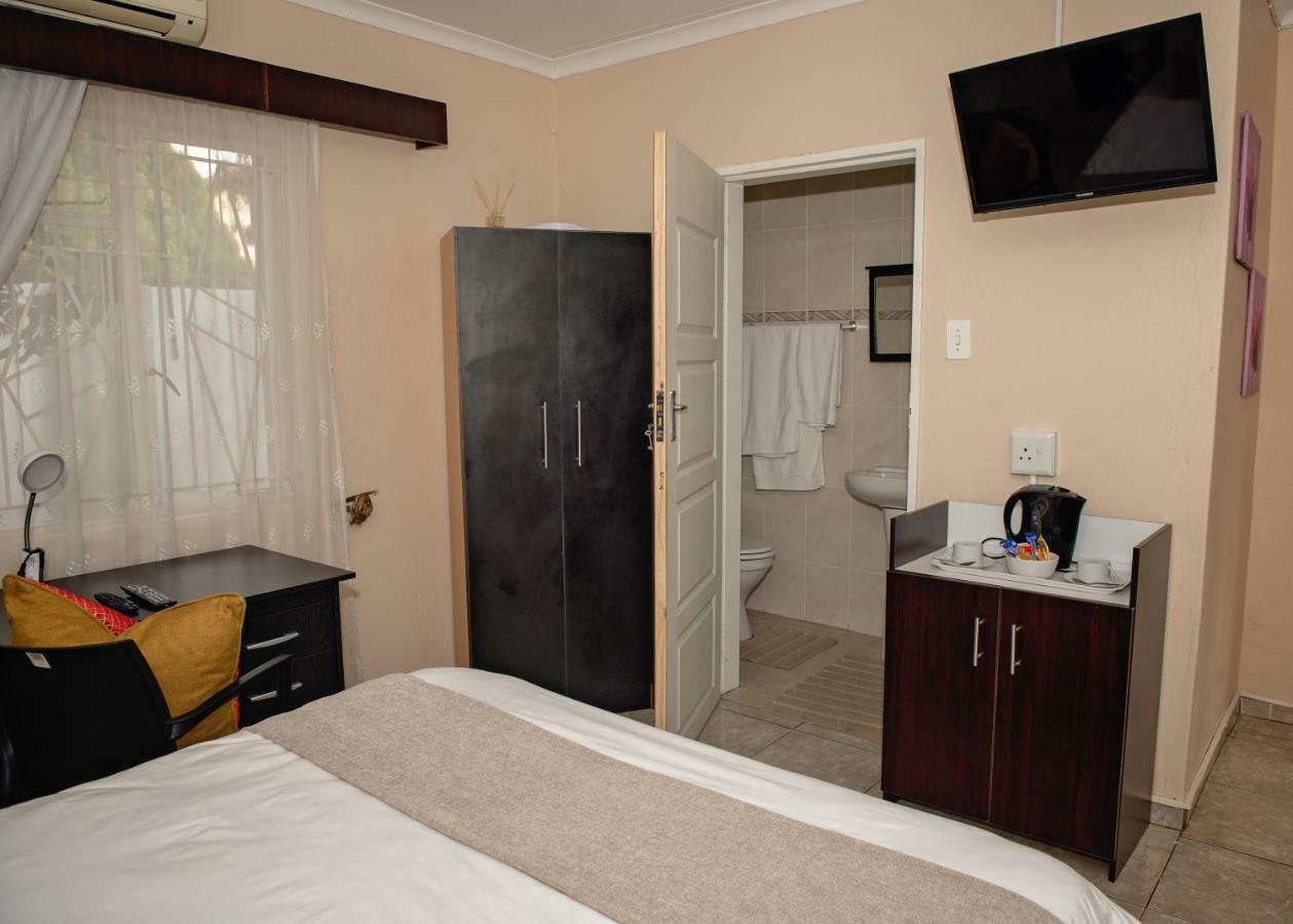 Savannah Guest House Polokwane Exteriér fotografie