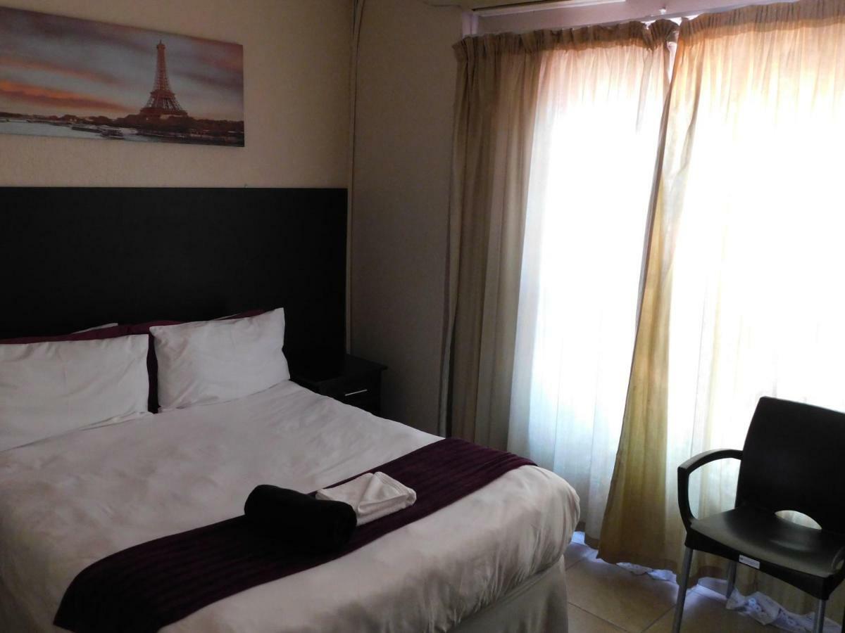 Savannah Guest House Polokwane Exteriér fotografie